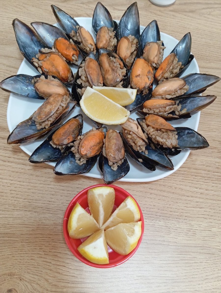 Midye Dolma
